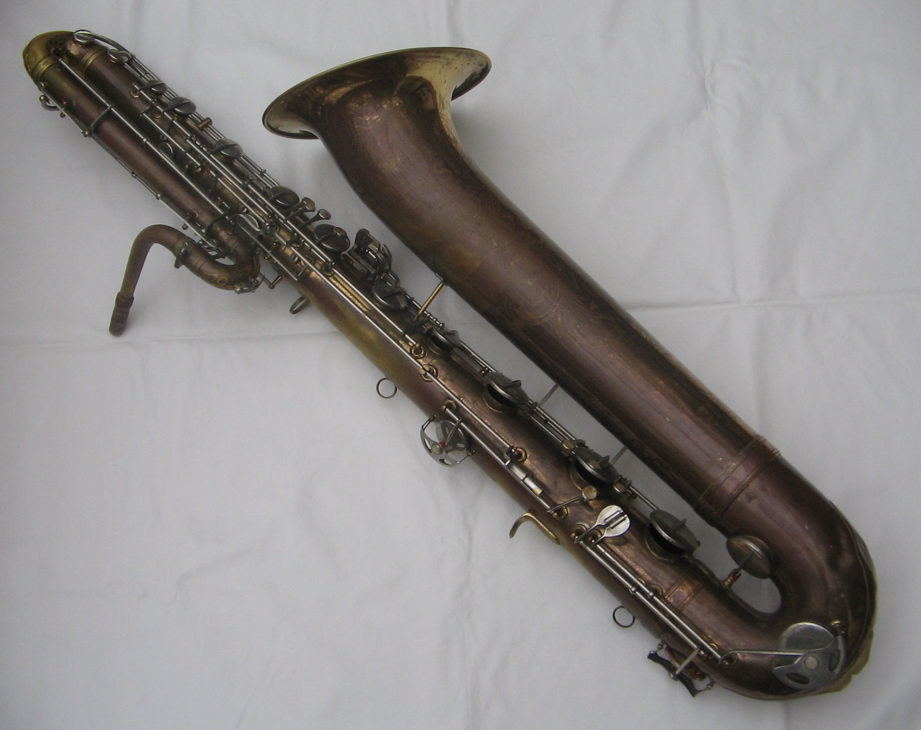 Saxofono basso